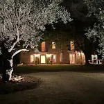 Domaine De La Trinite Montpellier - Aeroport - Plages - Arena - Zenith Bed & Breakfast *