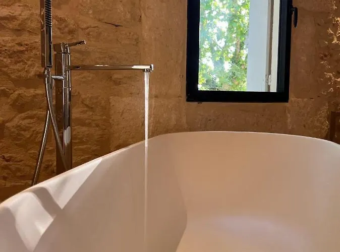 Bed and Breakfast Domaine De La Trinite Montpellier - Aeroport - Plages - Arena - Zenith *